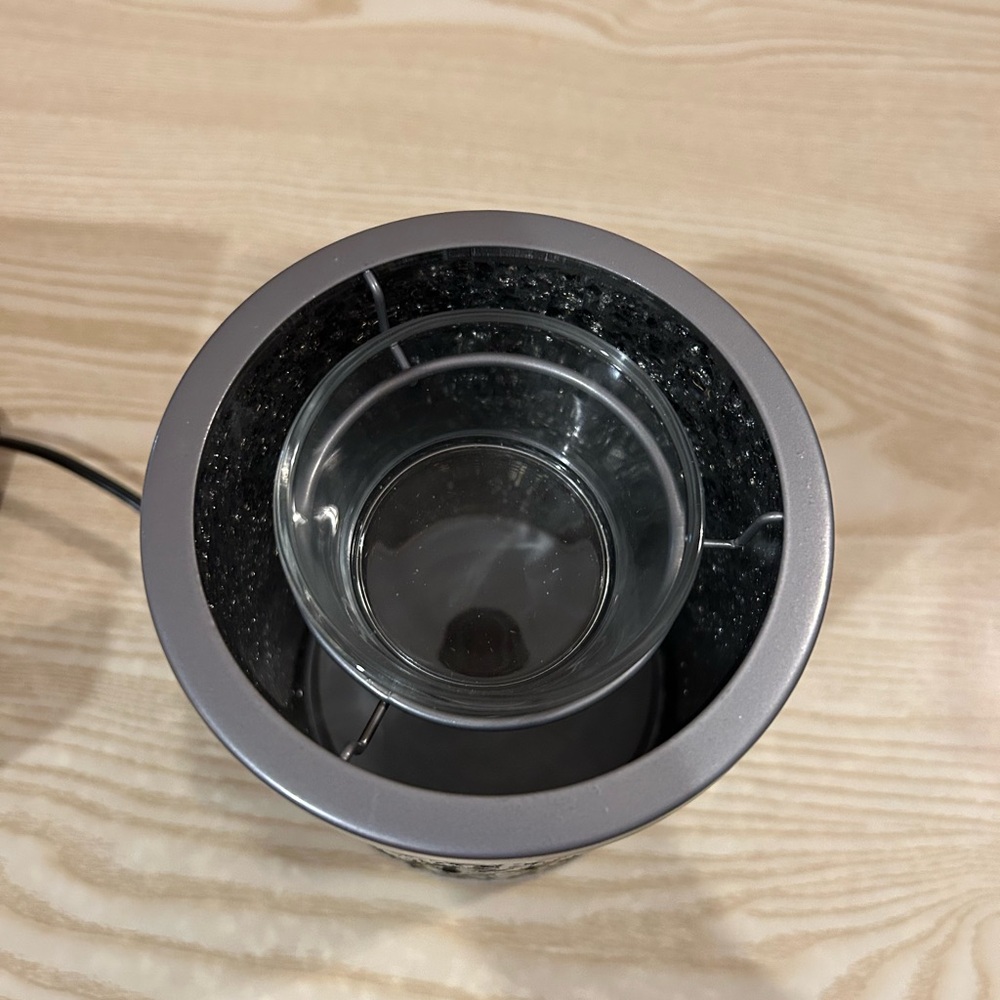 Scentsy Mosaic Black Warmer - Picture 5 of 6